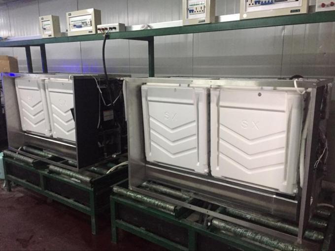 700W आइस क्यूब मेकिंग मशीन कमर्शियल वाटर कूल्ड 90kg / 24h 38